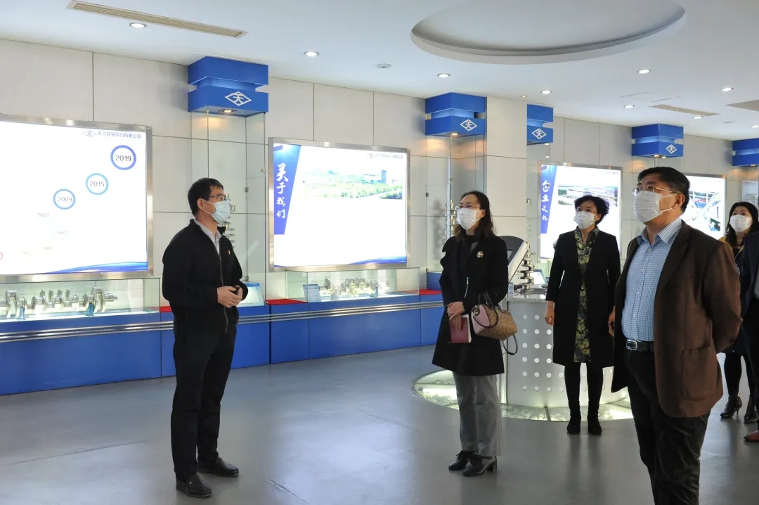 700.webp.jpg 700.webp.jpg